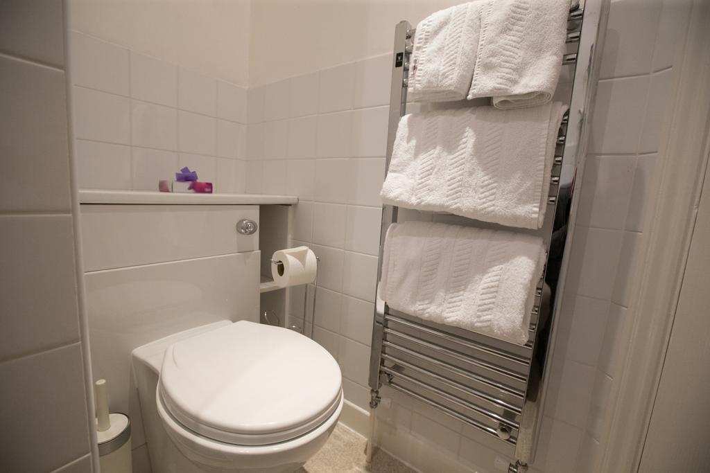 Rosemead Guest House Horley Kamer foto