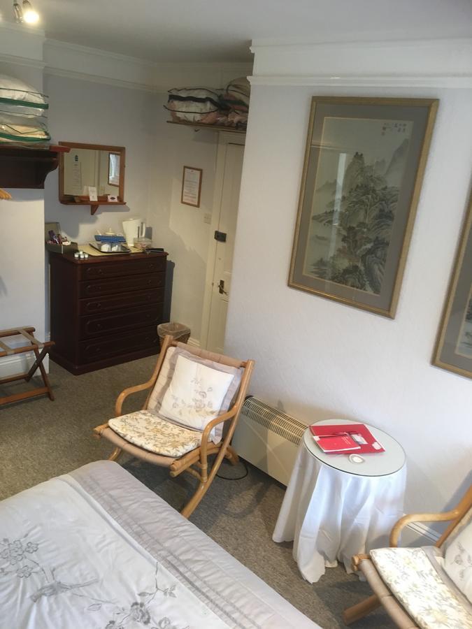 Rosemead Guest House Horley Buitenkant foto