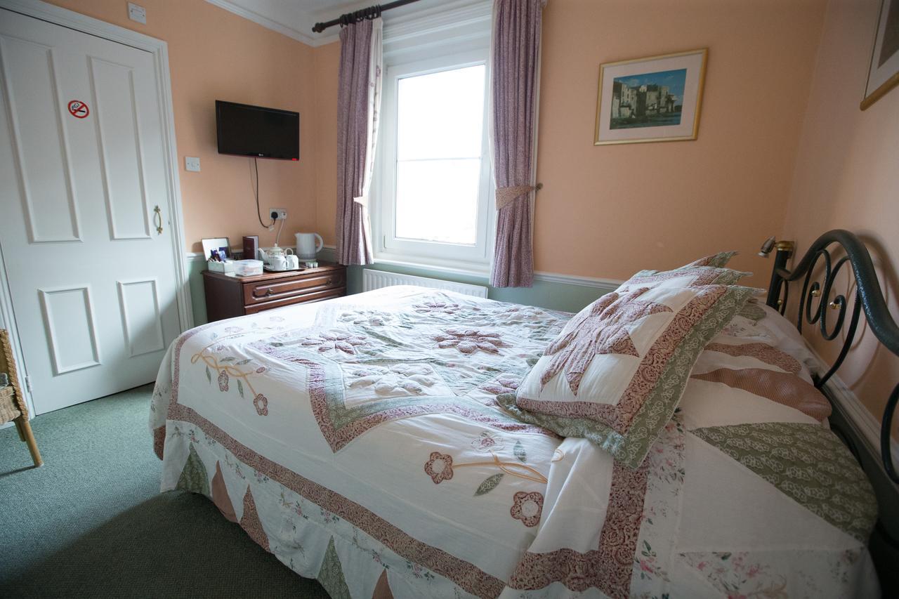 Rosemead Guest House Horley Buitenkant foto